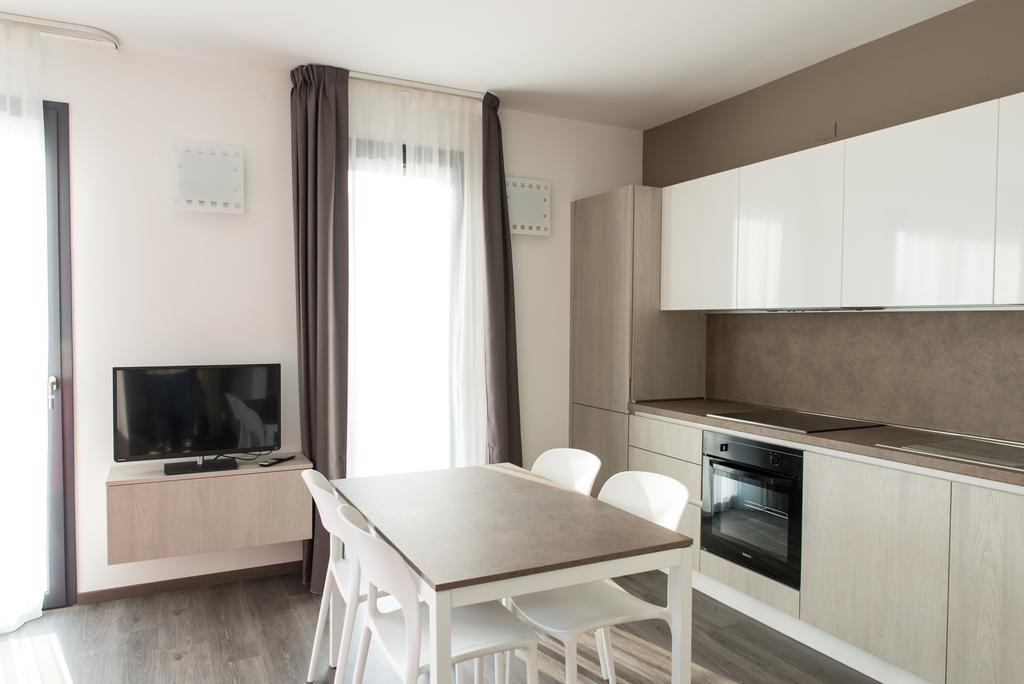 Апартаменты Residenza Luigina Варенна Номер фото