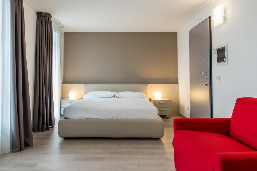 Апартаменты Residenza Luigina Варенна Номер фото